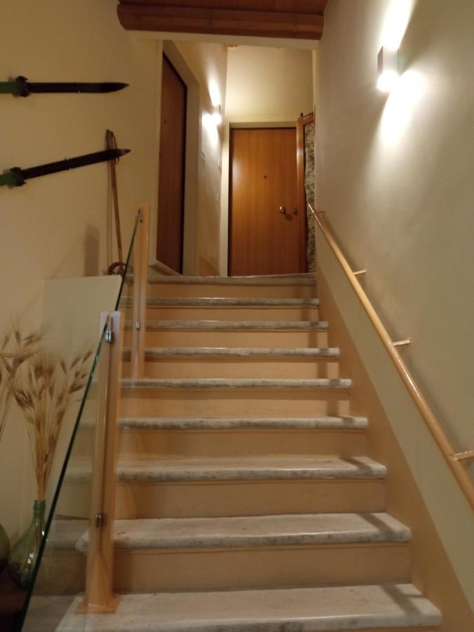 La Soffitta Covelli Panzió Trani Kültér fotó